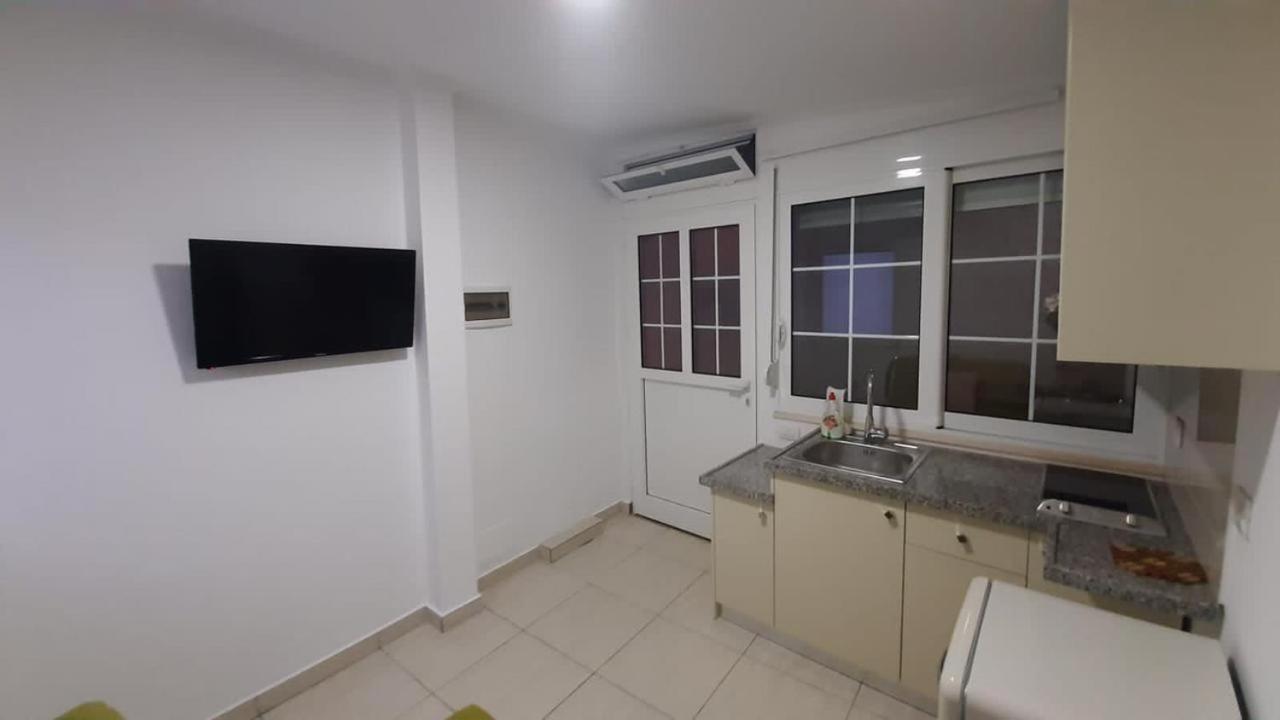 Amber Apartments Σαράντα Δωμάτιο φωτογραφία