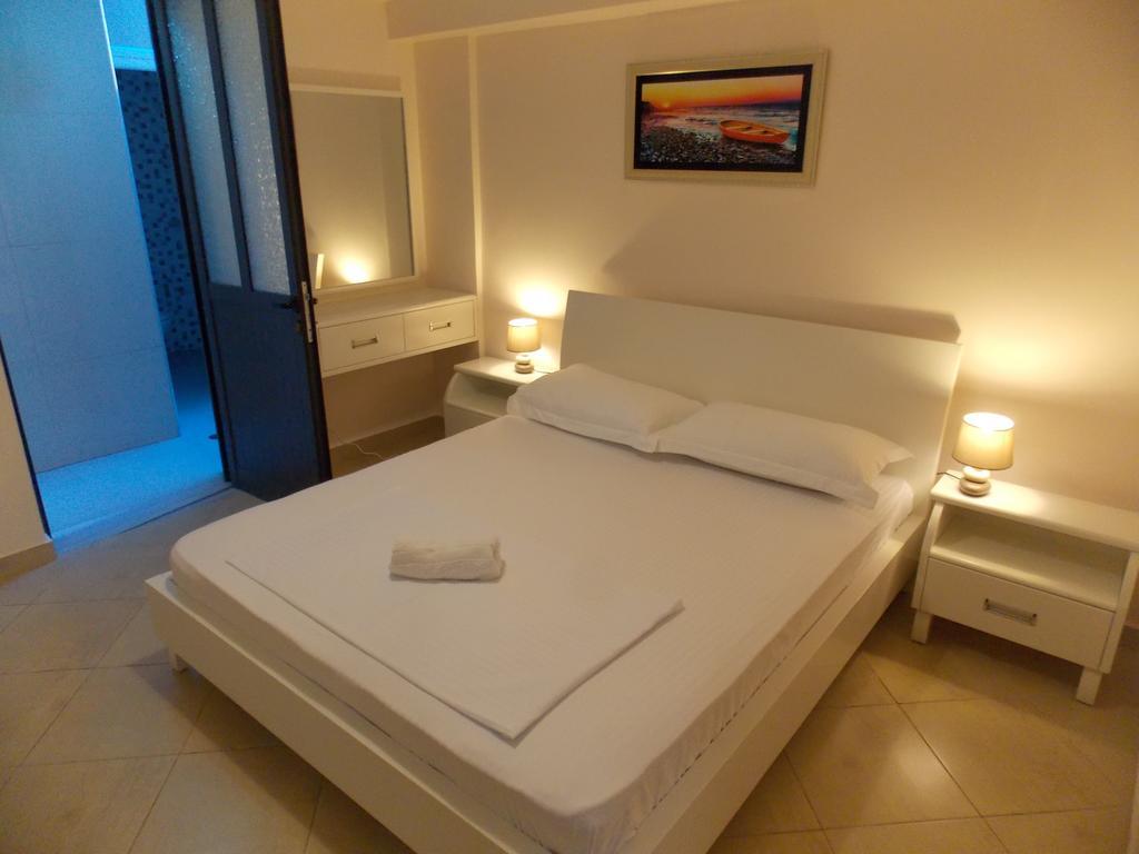 Amber Apartments Σαράντα Εξωτερικό φωτογραφία