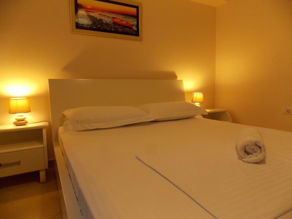 Amber Apartments Σαράντα Εξωτερικό φωτογραφία